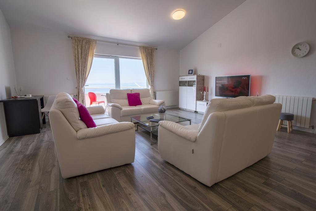 Villa Petra Apartment With Private Pool Makarska Dış mekan fotoğraf