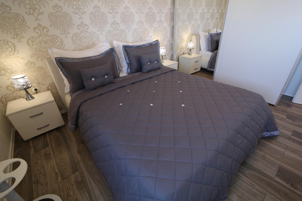 Villa Petra Apartment With Private Pool Makarska Dış mekan fotoğraf